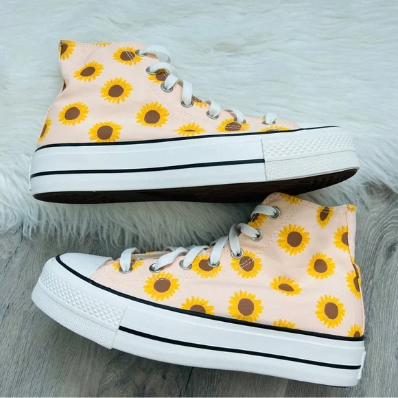 NWT Converse Chuck Taylor All Star Lift Platform Women’s Shoes - Picture 6 of 8